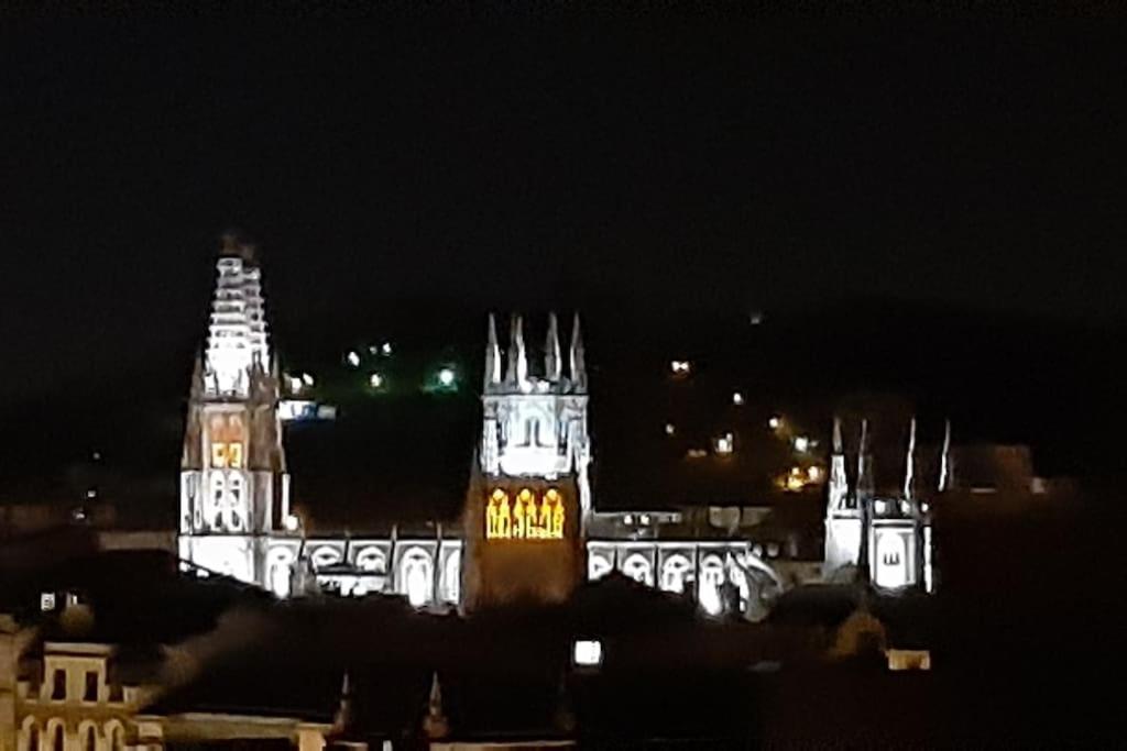 דירות Luxeinburgos Atico Con Vistas Espectaculares מראה חיצוני תמונה